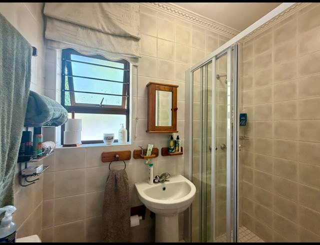 4 BEDROOM FREESTANDING FOR SALE IN MEER EN SEE